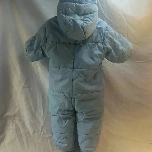 The Children's Place - Fleece lined insulated baby bunting bag. Size 0-3 months - Picture 2 of 4